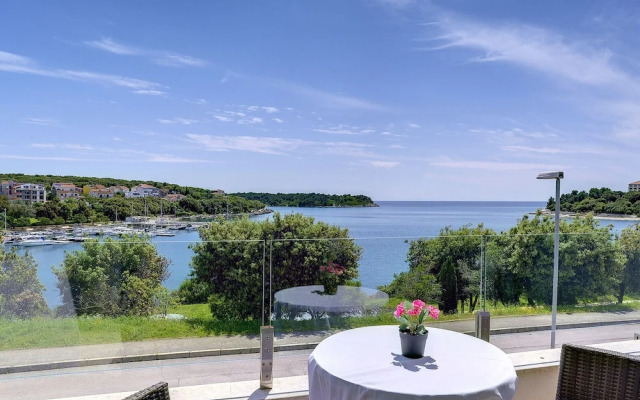 Villa in Pula With Private Swimming Pool