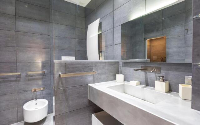 Rental in Rome Cosmopolitan Hi-Tech