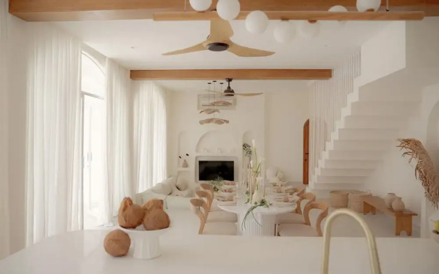 Mazari Luxury Villas