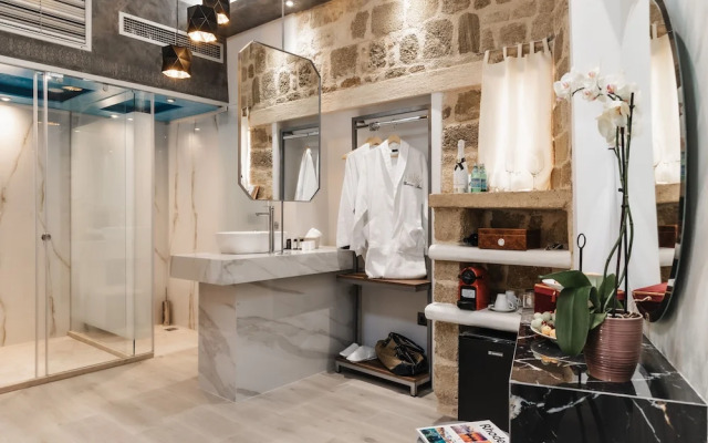 Chateau Anax Boutique Hotel