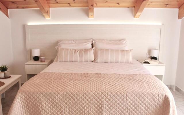 Comfy Loft at Regina Apartments