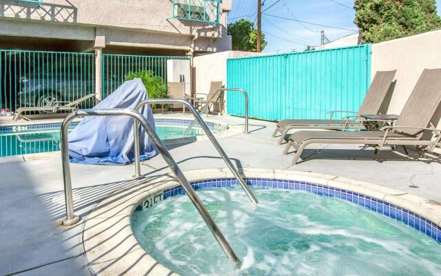 Quality Inn Burbank Airport