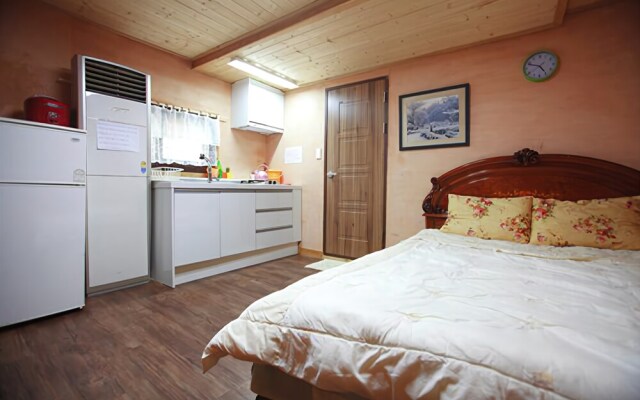 Yongin Tree's Story Pension