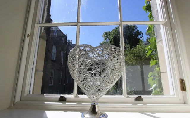 Escape To Edinburgh @ Broughton Place