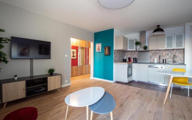 Paris - Porte d'Ivry - Modern and Cosy 2 bedroom apartment