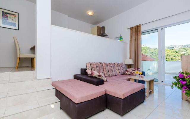 Apartment Maurora