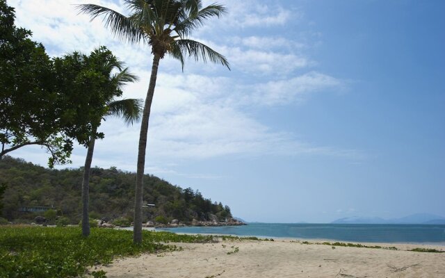 Beachcomber Unit 2