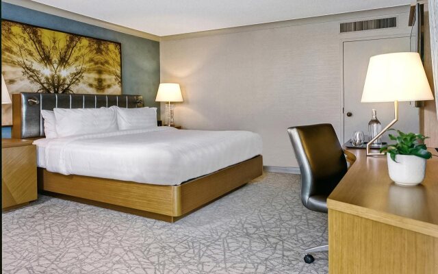 Crowne Plaza Toronto North York Hotel