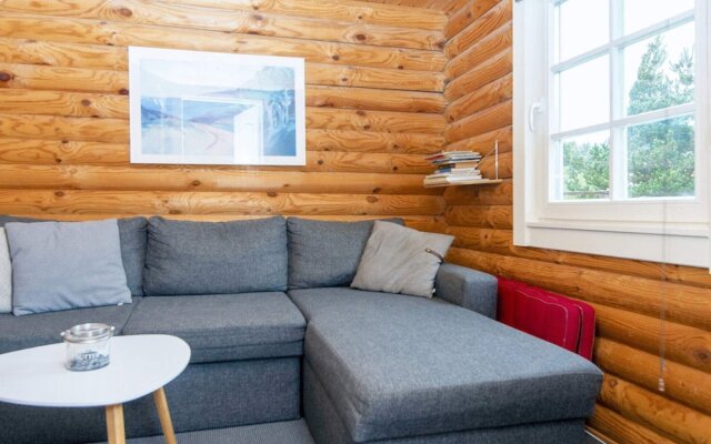 6 Person Holiday Home in Hovborg