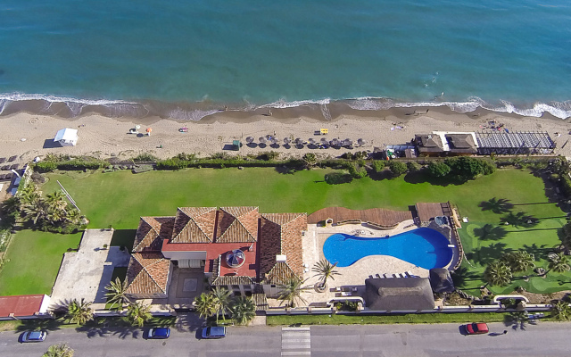 Villa South Beach