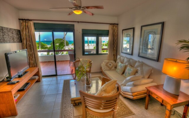 Incredible Oceanfront 3 Bedroom Apartment S-b201