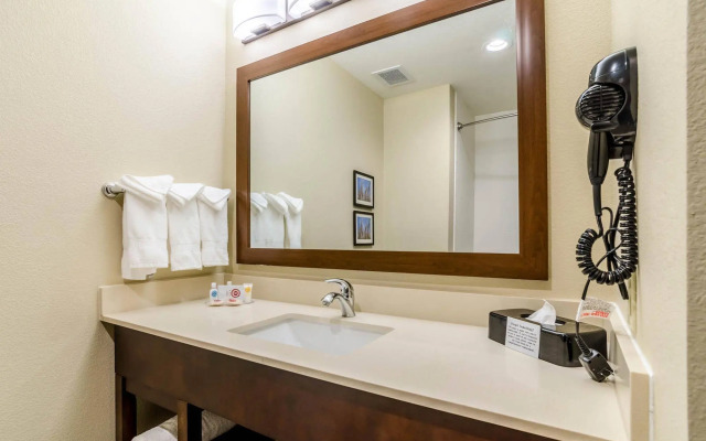 Comfort Inn & Suites Augusta