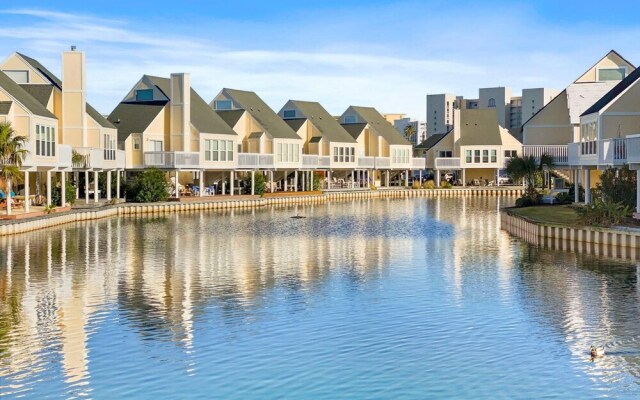 Sandpiper Cove #9215 by Destin Getaways