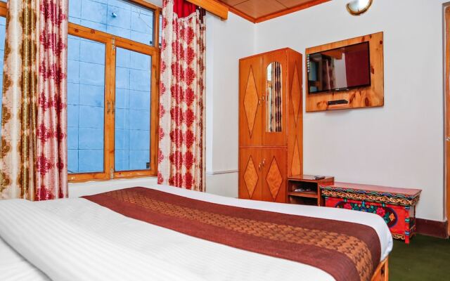 OYO 14082 Hotel Himalayan Stays