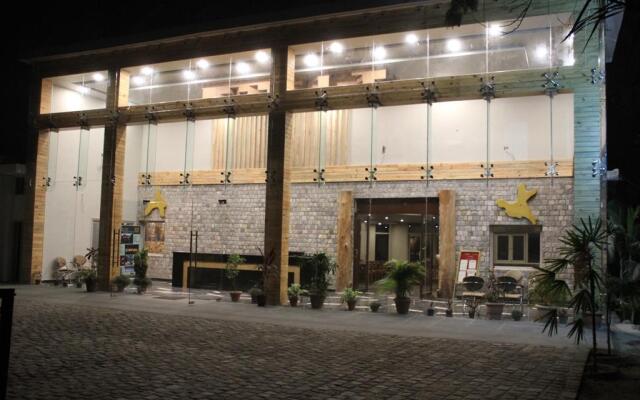 Corbett Suman Grand