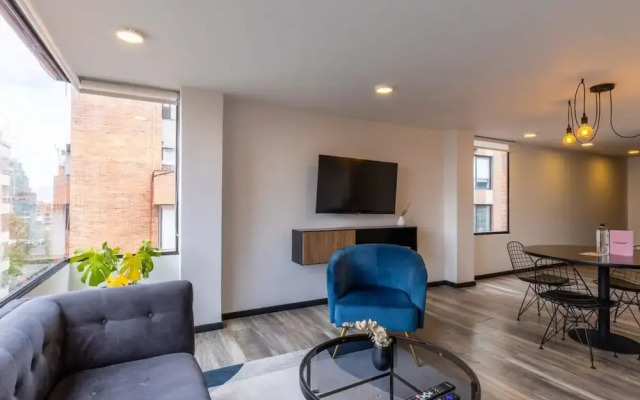 w Spectacular 2BR in Cabrera