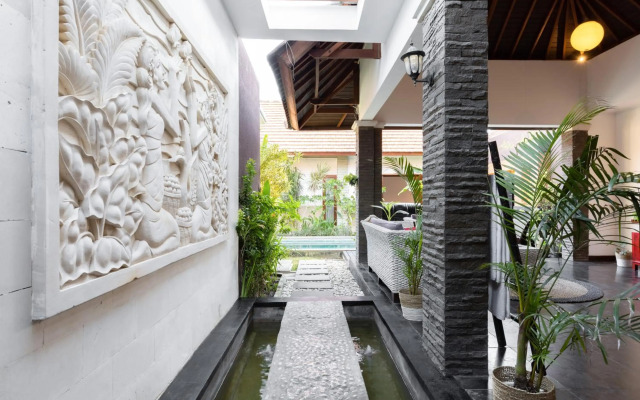 Villa Lapiz Lazuli Seminyak Kuta