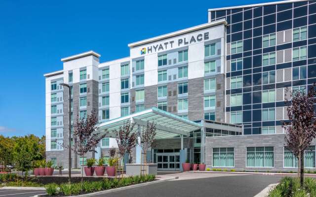 Hyatt Place San Jose Airport