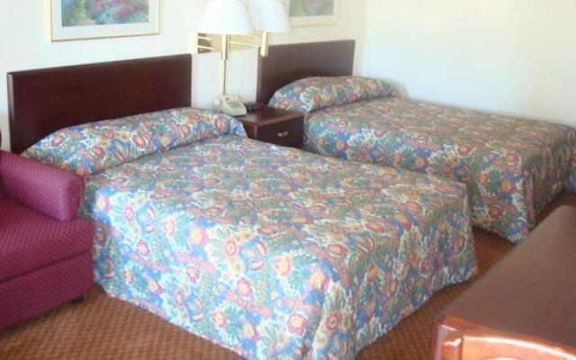 Americas Best Inn - Perry