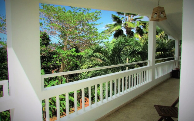 Serenity Rincon Guesthouse
