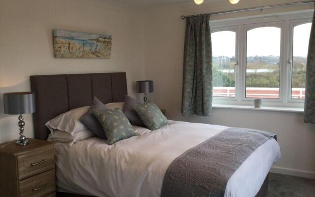 Beau Vallon Holiday Apartments