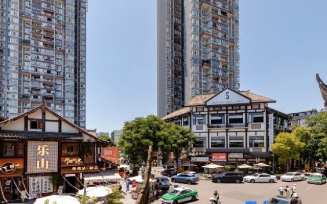 Yue Leshan River View Hotel(Shangzhongshun commercial street branch) – Outside – Leshan