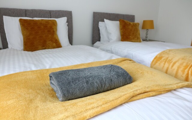 Ideal Lodgings in Bury - Whitefield