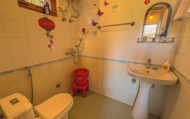 The Himalayan Living