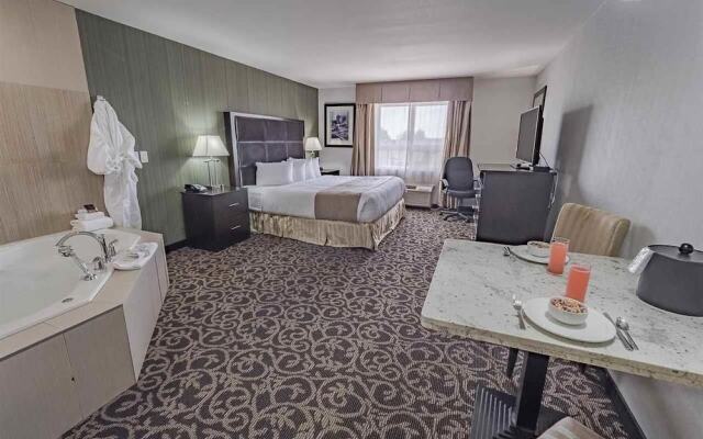 Paradise Inn and Suites - Redwater