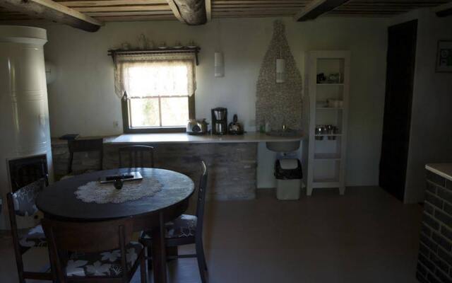 Aaduaida Holiday House