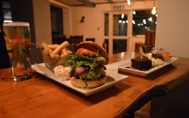 The Cornishman Inn
