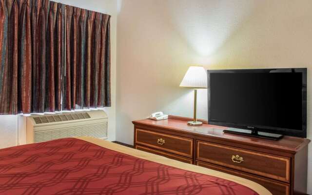 Econo Lodge Carlisle Central