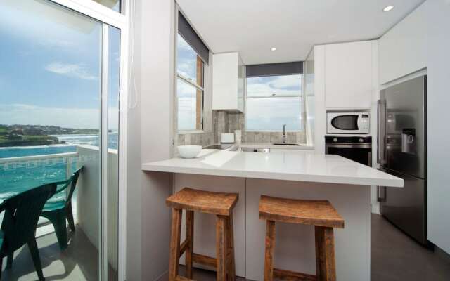 WT21 Gorgeous Coogee Views 2 beds