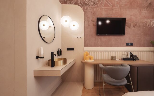 Zenith Premium Suites