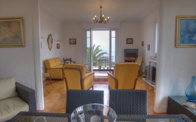 Apartment With 2 Rooms in Cannes, With Wonderful sea View, Enclosed Ga - Apartment in Cannes - Photo 2