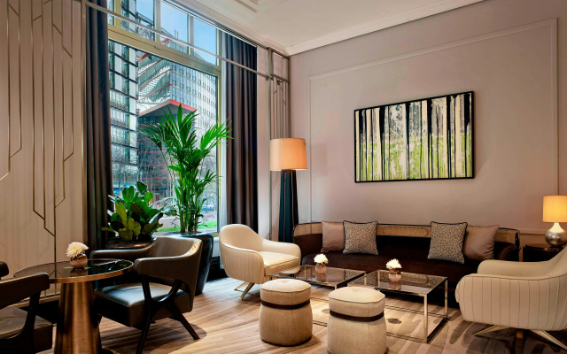 The Ritz-Carlton, Berlin