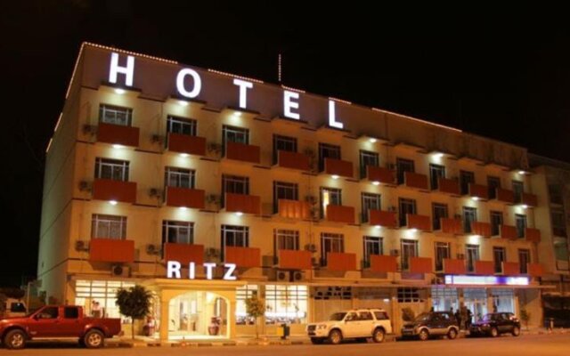 Hotel Roma Ritz Huambo