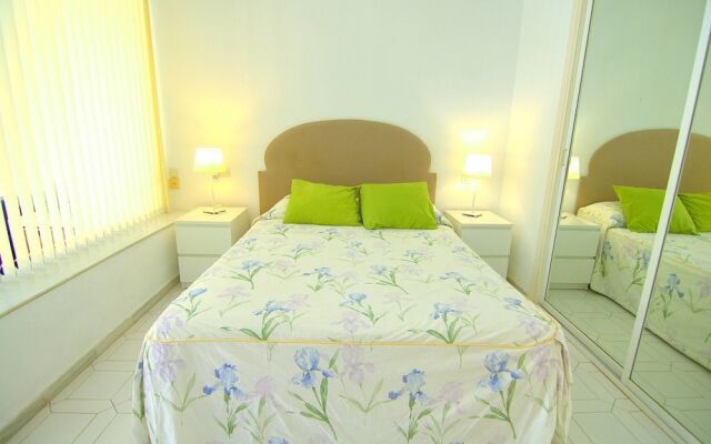 La Petunia Apartment