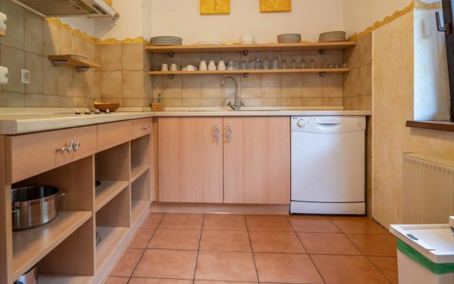 Apartments Trata