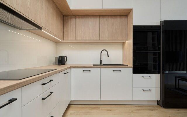 Moonlight Apartment by Renters