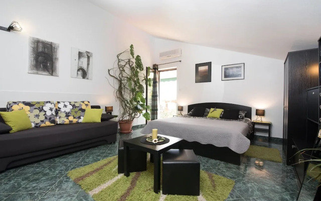 Stylish Lovran Sea View Apartments