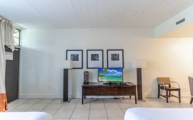 502 Little Harbor Inn