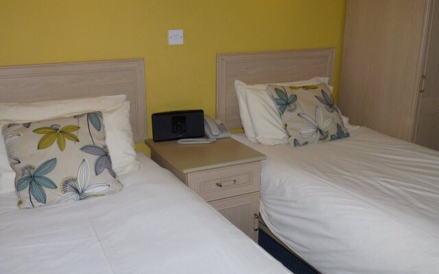 Lyncombe Lodge Hotel