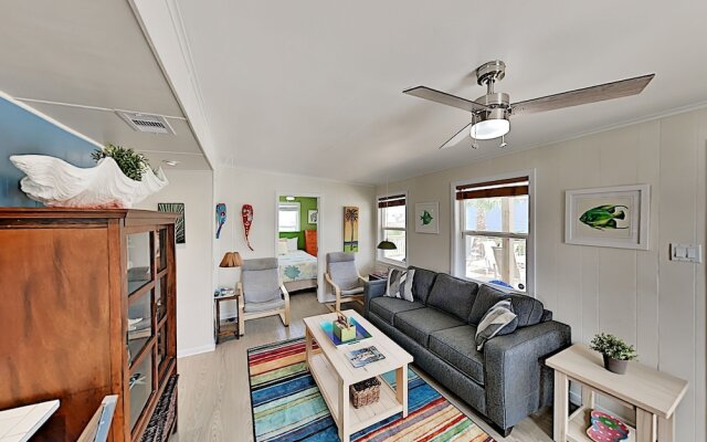 4031pano 3 Bedroom Home