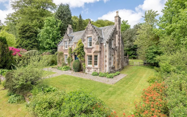 Gardeners Cottage