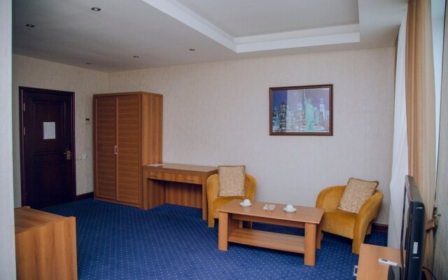 Royal Vista Hotel