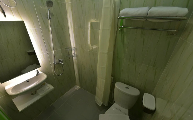 Hotel Irian Surabaya