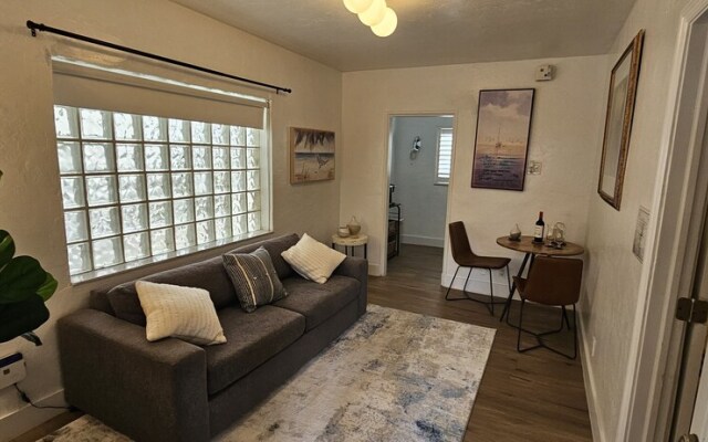 Sirena Azul SoBe Suite 2
