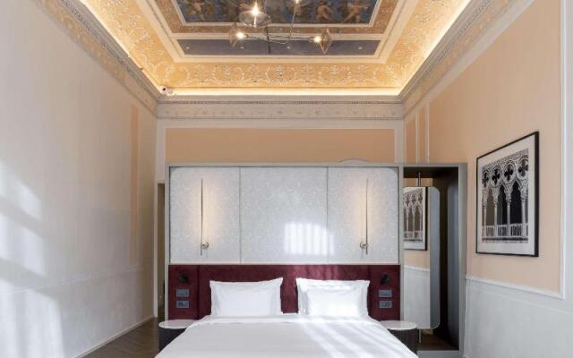 Radisson Collection Hotel, Palazzo Nani Venice