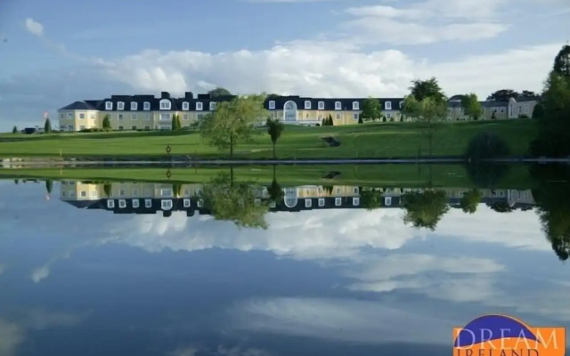 Wolseley Holiday Lodges